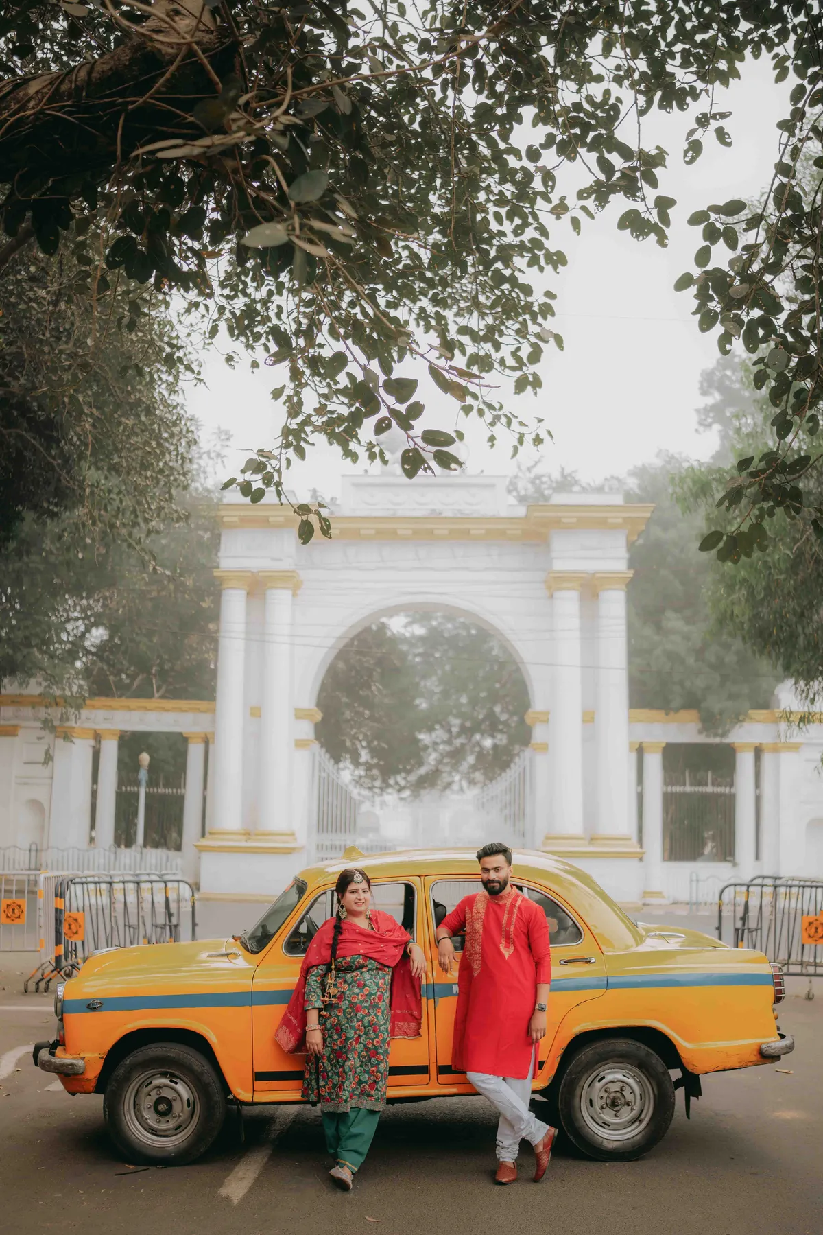 Candid wedding photography couple in Asansol