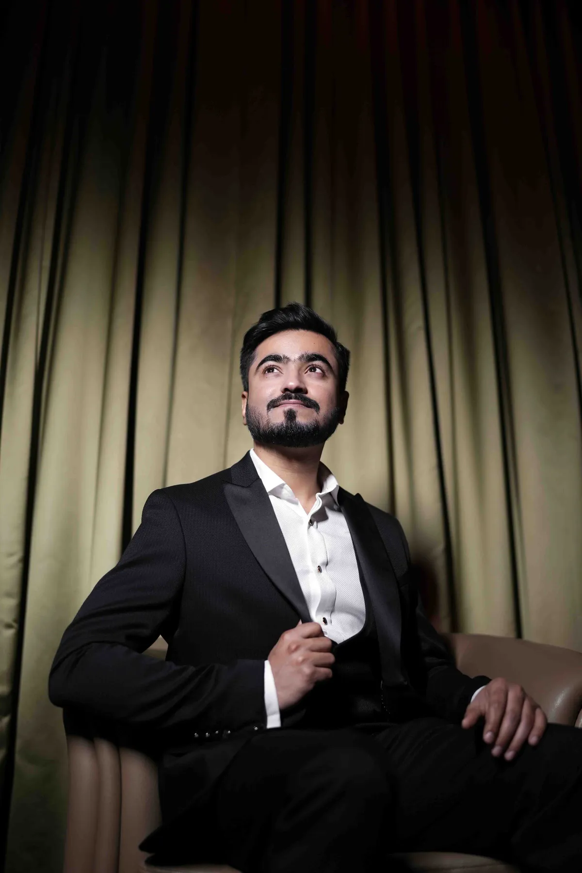 Film-style wedding video production